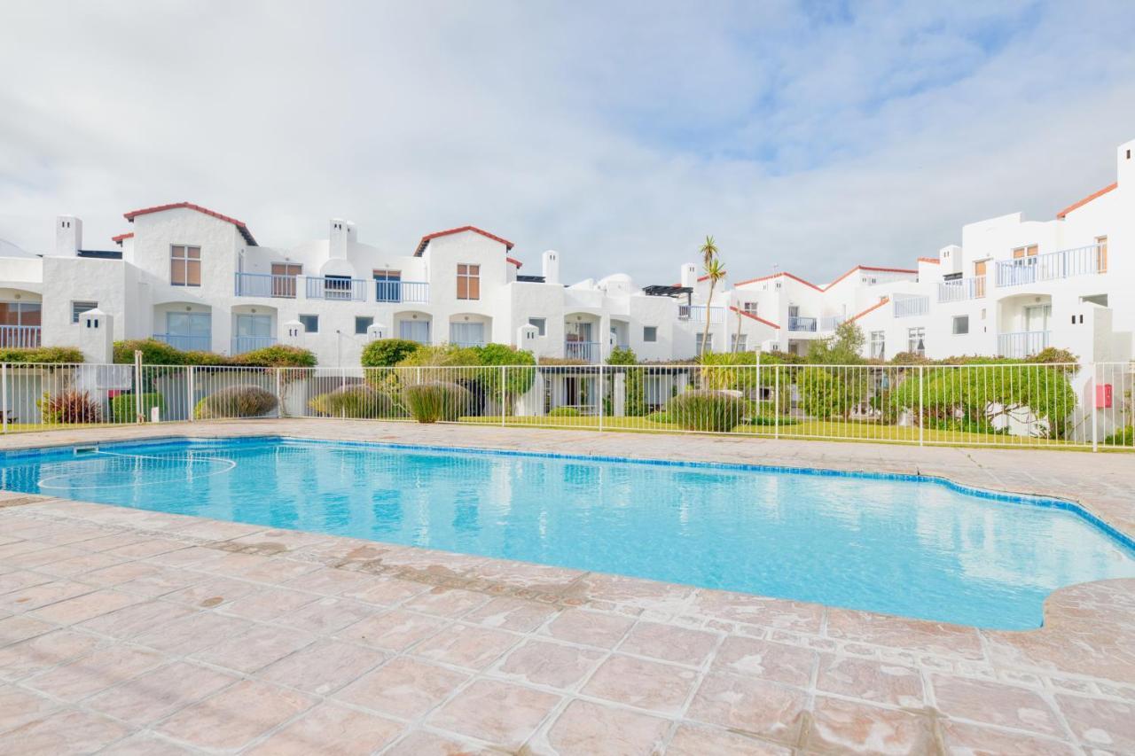 25 The Tides Apartment Струисбай Екстериор снимка