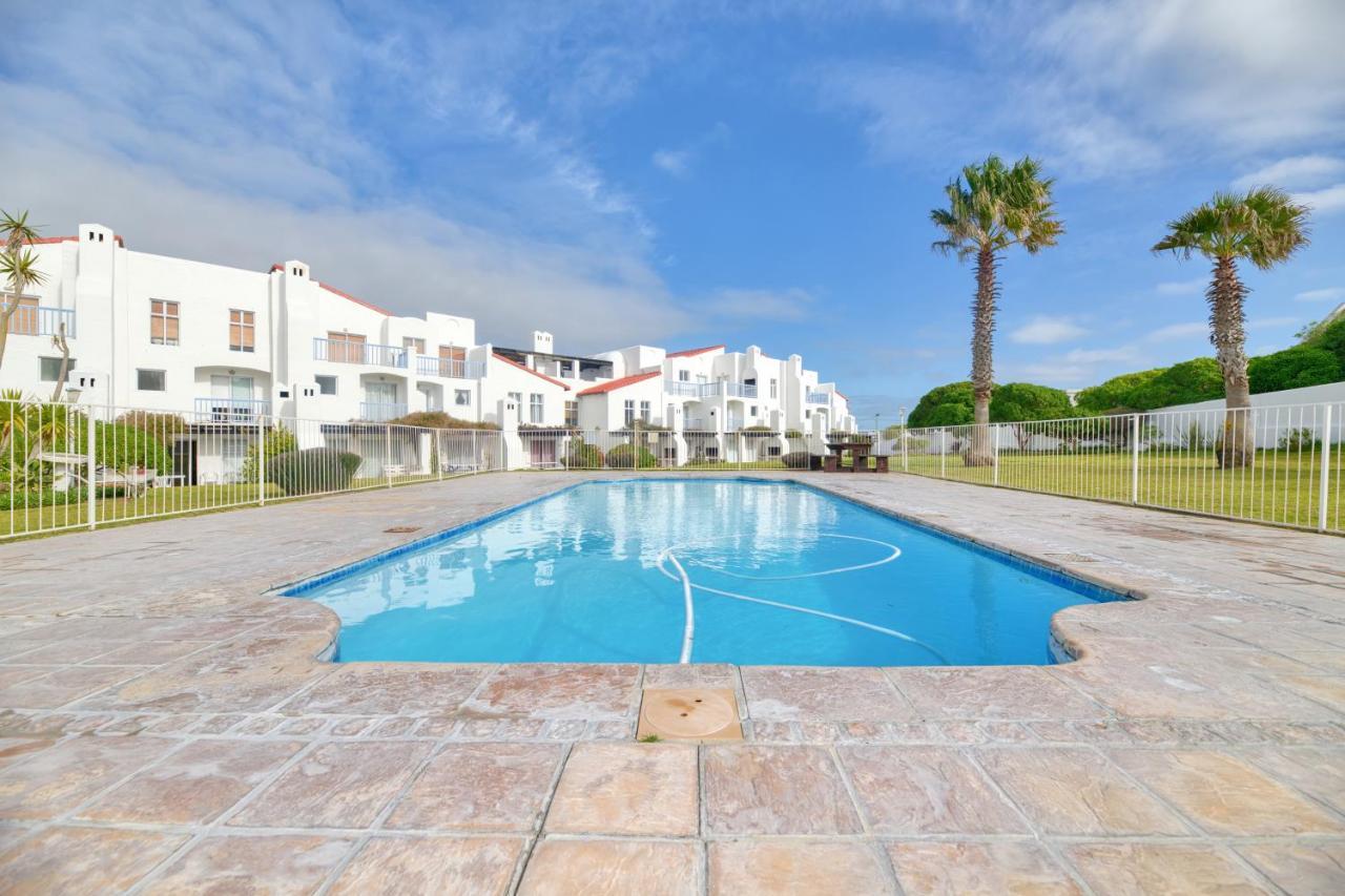 25 The Tides Apartment Струисбай Екстериор снимка