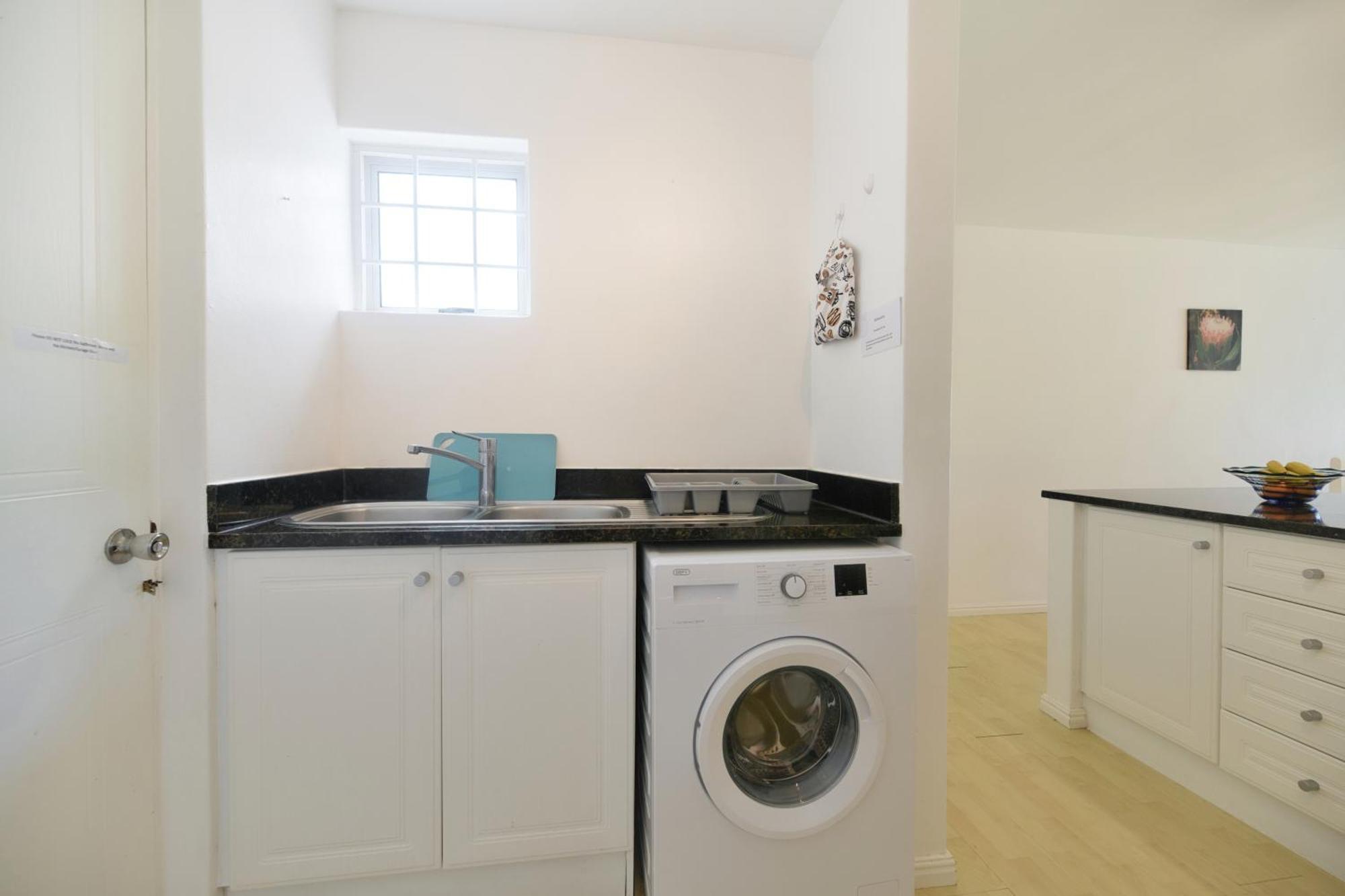 25 The Tides Apartment Струисбай Екстериор снимка