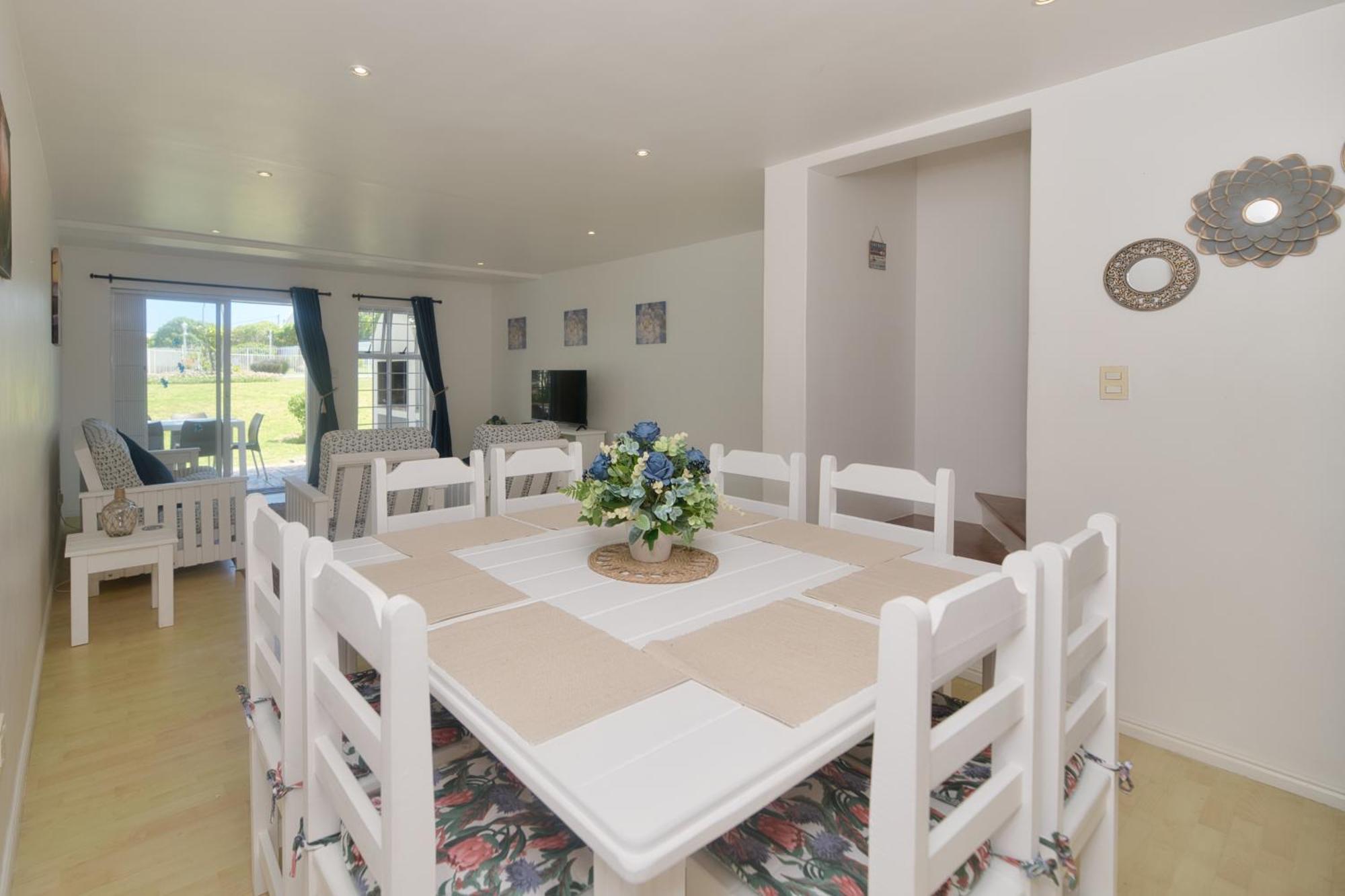 25 The Tides Apartment Струисбай Екстериор снимка