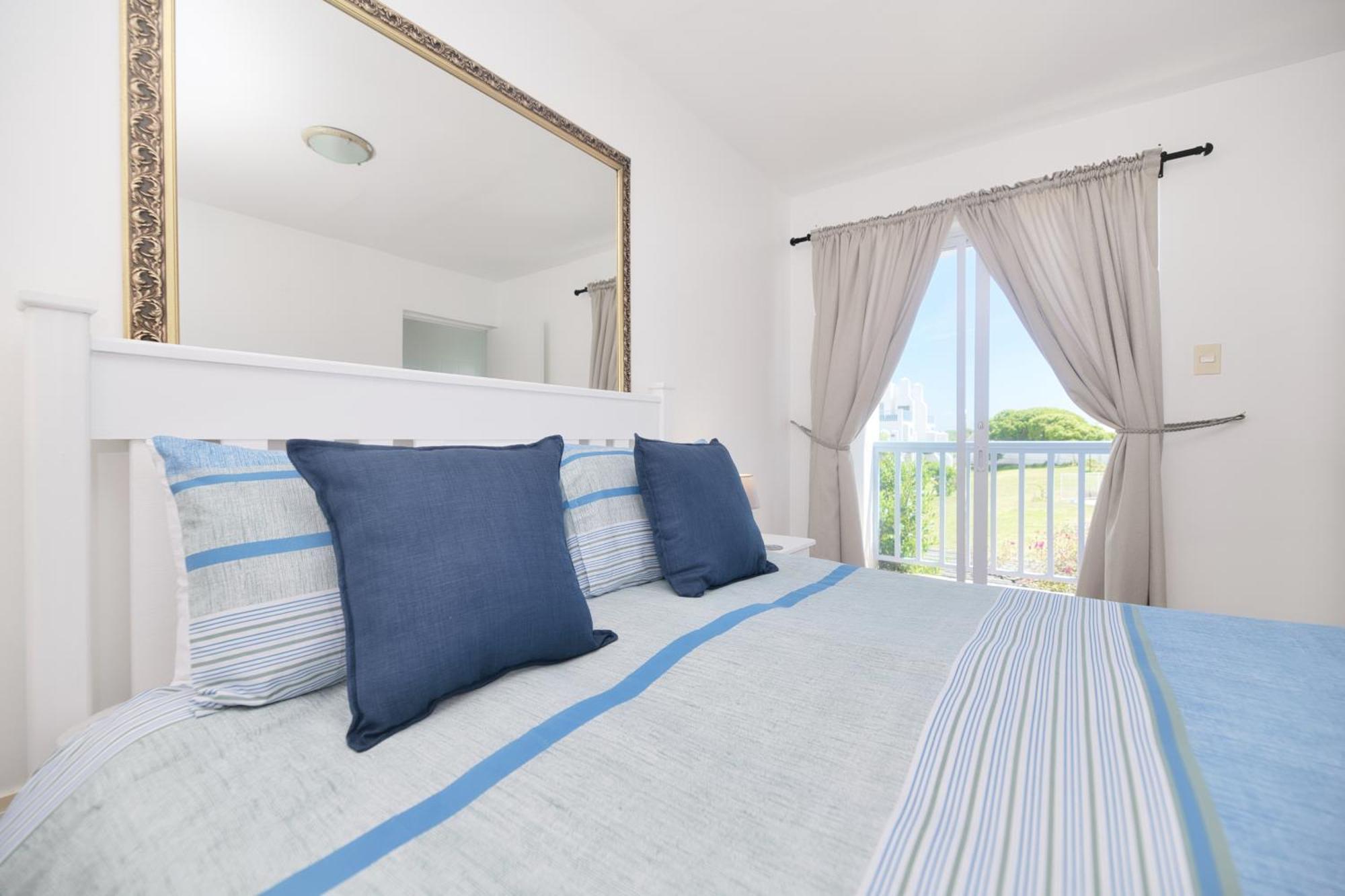 25 The Tides Apartment Струисбай Екстериор снимка